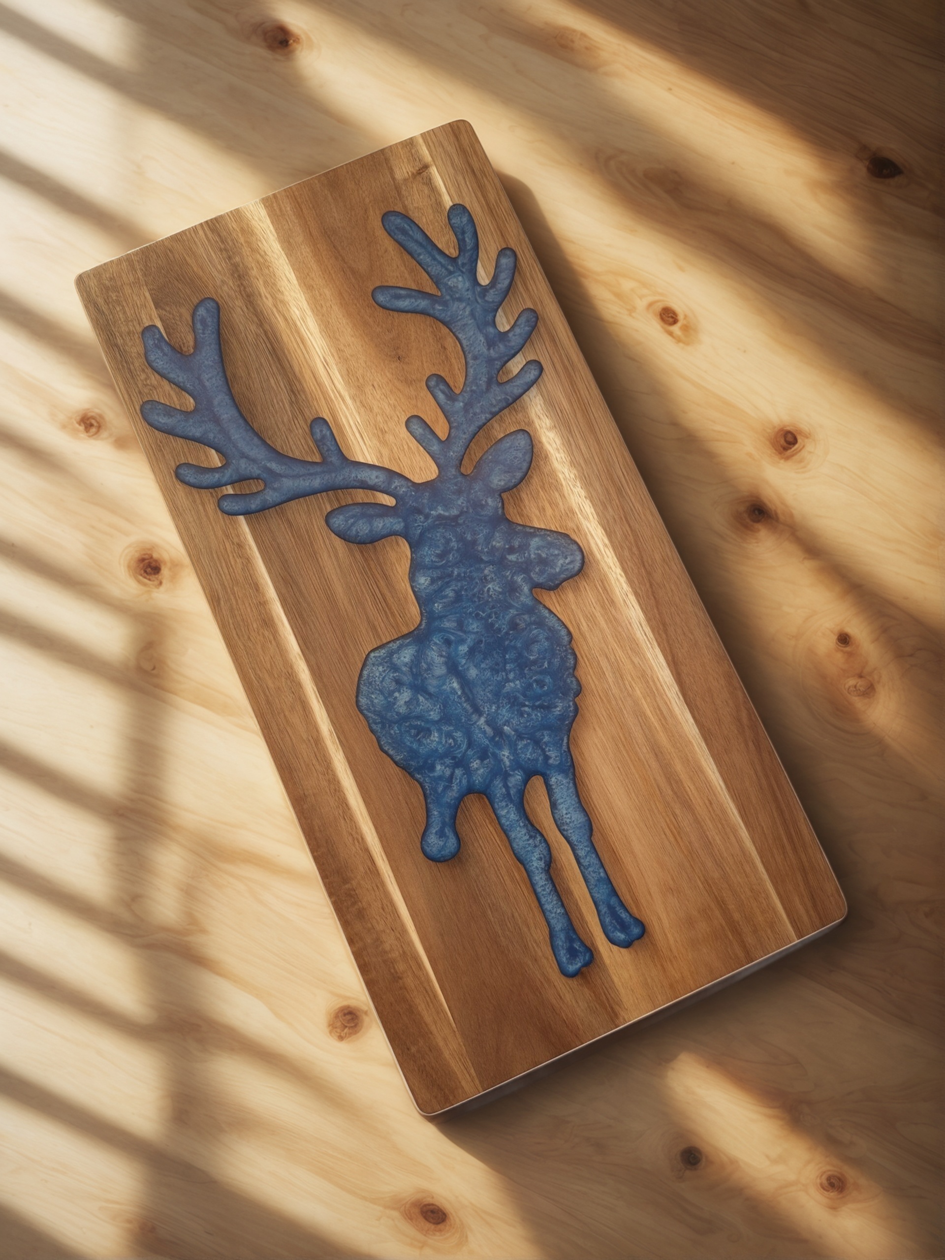 resin cutting board, resin charcuterie board, unique resin cutting board, epoxy resin cutting board, Christmas resin cutting board, resin cutting boards, holiday kitchen decor, personalized Christmas gifts, festive cutting board